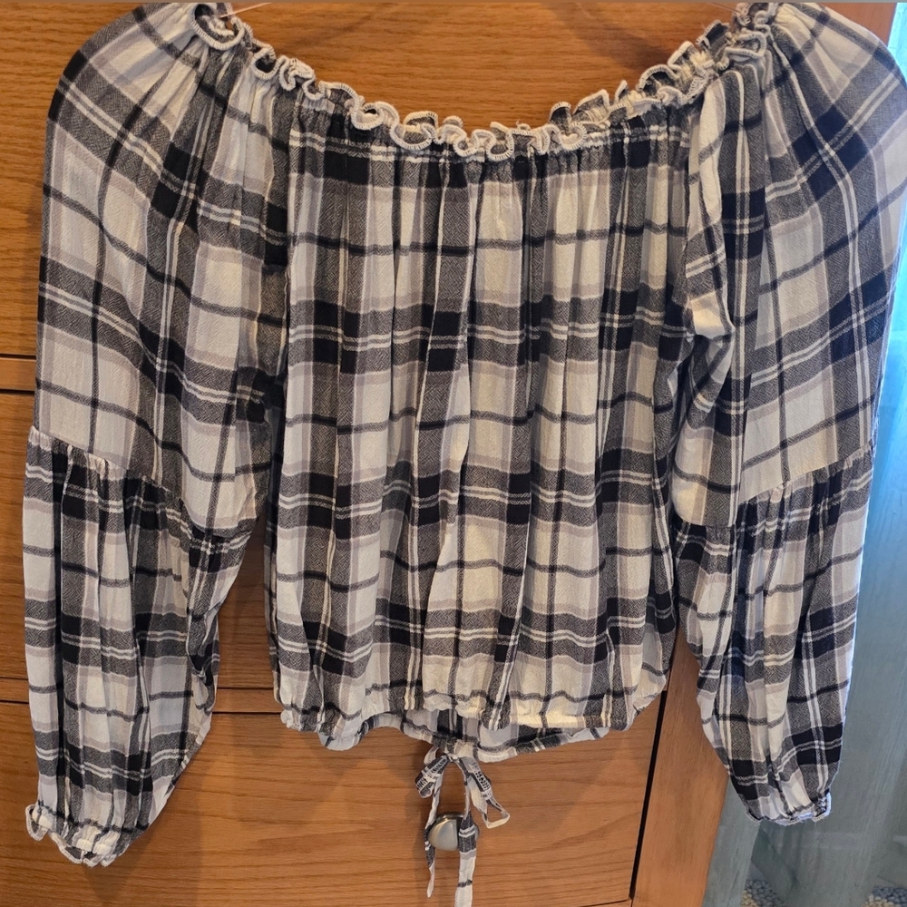 Hollister Off-Shoulder Plaid Drawstring Top in Black & White, Women's S